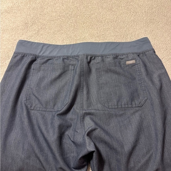 FIGS High Waisted Livingston Basic Scrub Pants Light Blue Grey - Picture 10 of 13